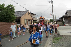 ２０１２江浦祇園（大蛇山）曳き回し・千寿の楽しい歴史_a0137997_1128582.jpg