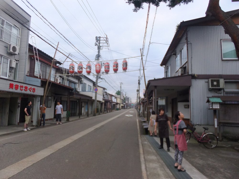 上越祭り始まる_e0087201_8474626.jpg