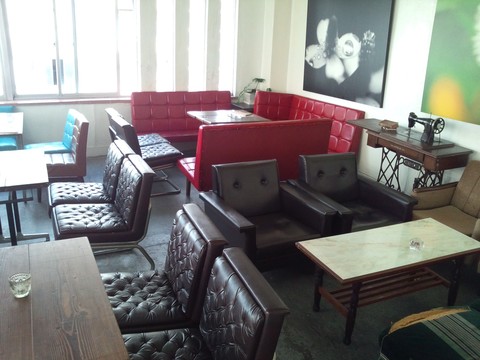 NEWソファー導入_e0115904_1653114.jpg