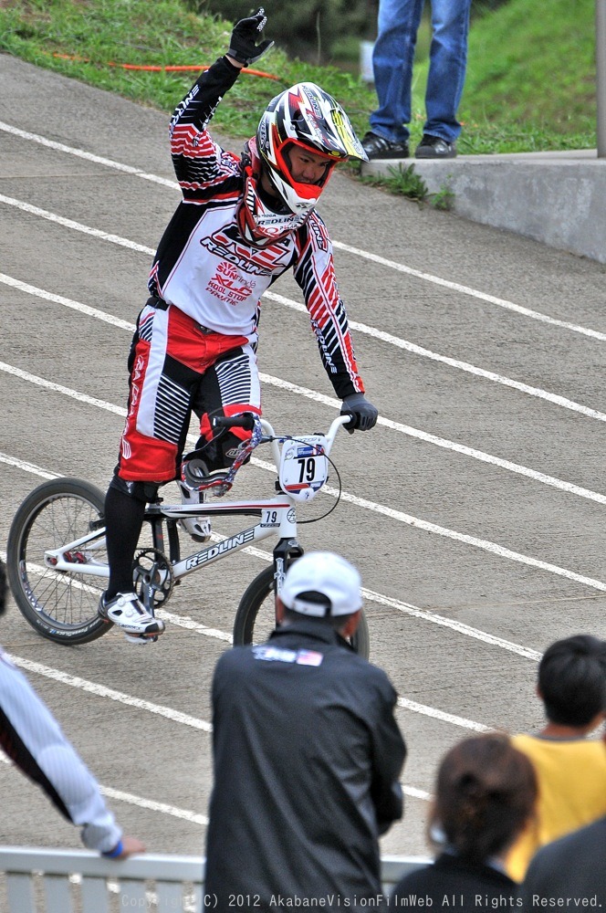 2012JBMXF シリーズ、エリートシリーズ第3戦ひたち海浜公園VOL1エリート決勝 動画あり_b0065730_1129355.jpg