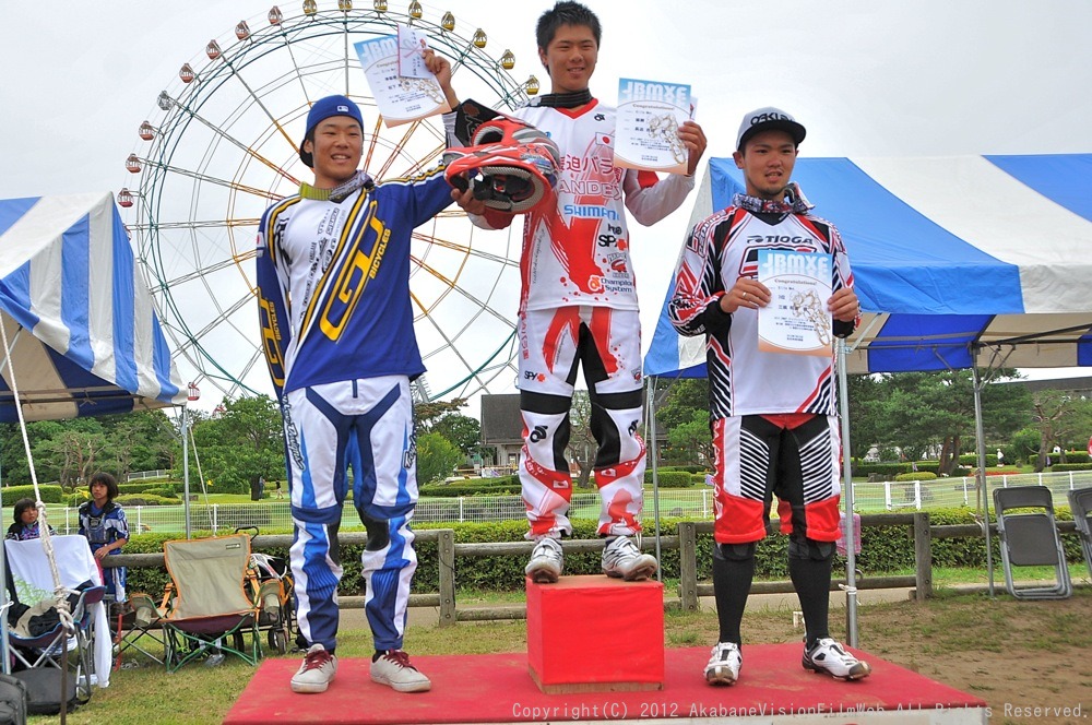 2012JBMXF シリーズ、エリートシリーズ第3戦ひたち海浜公園VOL1エリート決勝 動画あり_b0065730_11492715.jpg