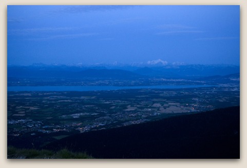 d0227344_21463.jpg