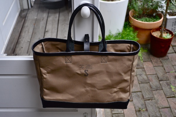 black × khaki_b0172633_1325311.jpg