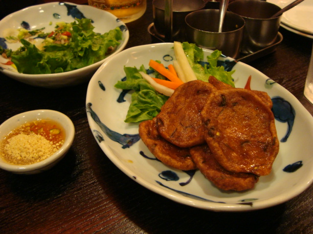 吉祥寺「タイ・ラオス料理 ランサーン」へ行く。_f0232060_23265024.jpg