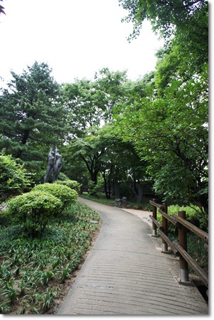 e0206490_1221481.jpg
