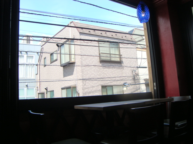 西荻窪「西荻葡萄酒協同組合 Bere Vino」へ行く。_f0232060_1453234.jpg