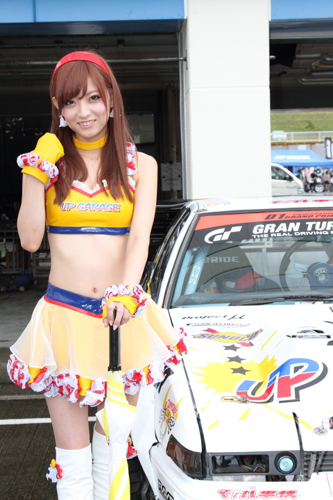 2012  D1GP Rd.3 in AUTOPOLIS　予選日ピットウォーク　レースクィーン編_c0213564_214574.jpg