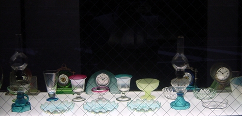 和ガラス展」 ③－明治・大正のガラス－２ 、プレスガラスと氷コップ