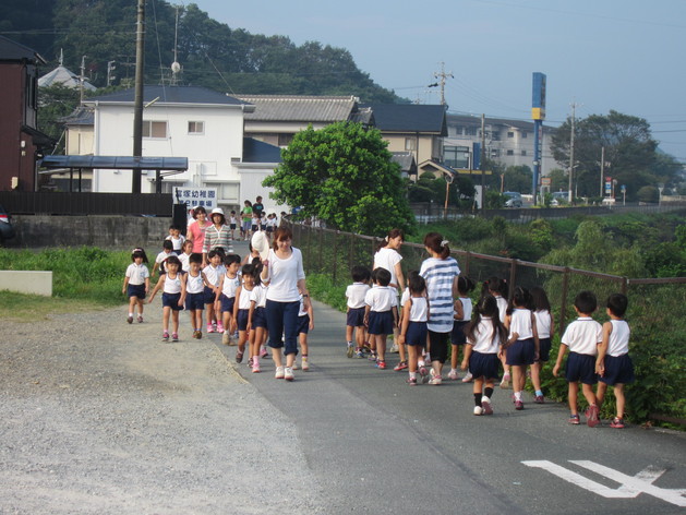 お泊り保育 2日め_b0233868_9432673.jpg
