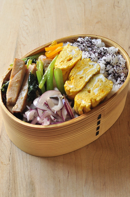 ワサビ醤油炒めのお弁当_b0171098_82090.jpg