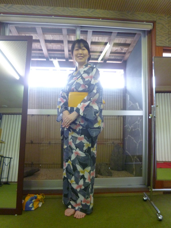 猛暑の着方教室(^^ 涼しげな装いで_d0230676_13211259.jpg