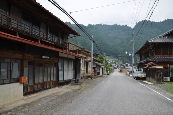 にっぽん集落町並み縦走紀行 第21日_d0147406_14443795.jpg