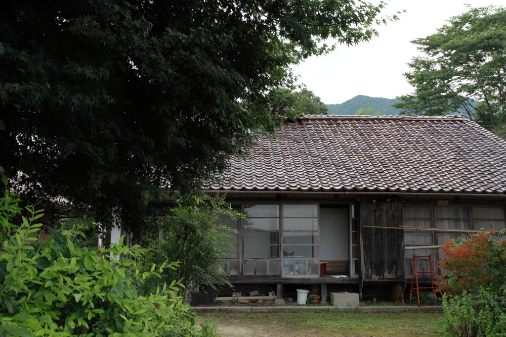 広島散歩／北広島町にて夕立_e0116297_2225621.jpg