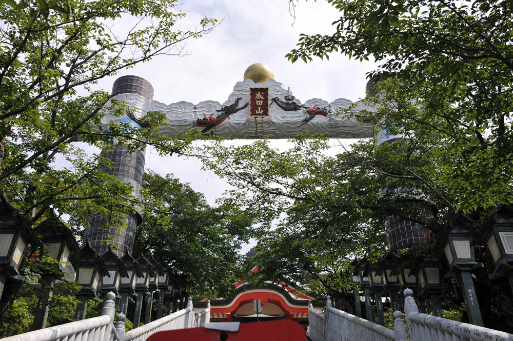 成田山 慈母観音像_a0042310_1037829.jpg