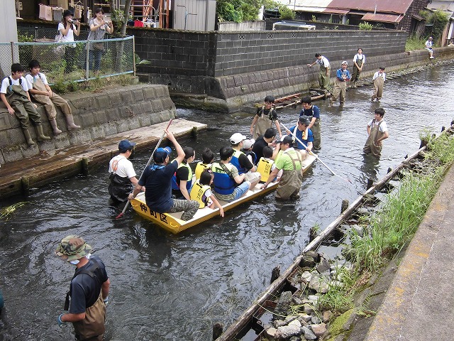 「北島！がんばれ！」と川で泳いだ「田宿川たらい流し川祭り」だったが･･･。_f0141310_6285026.jpg