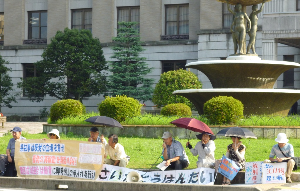 次回県庁前座り込みは8月2日（木）です_d0251322_21362740.jpg