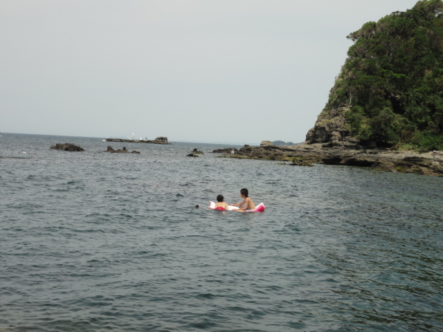 エビカ浜へ 自然と遊楽