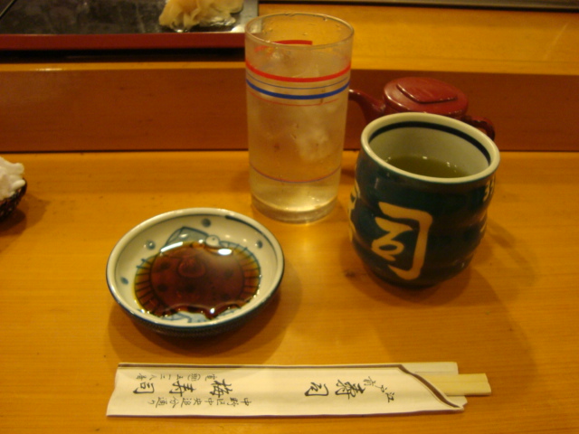 中野「梅寿司」へ行く。_f0232060_22574499.jpg