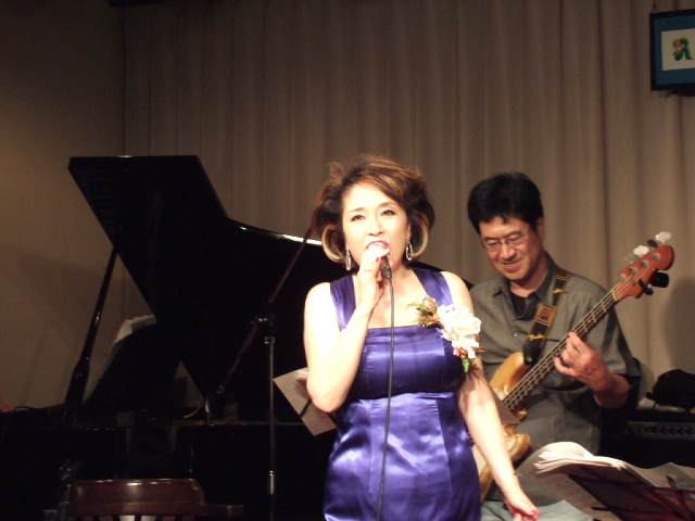 荒川和子ライブ_c0229062_18285649.jpg