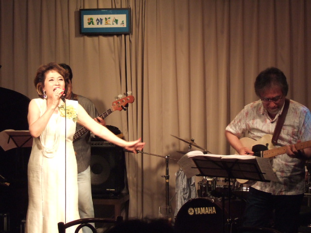 荒川和子ライブ_c0229062_18294473.jpg