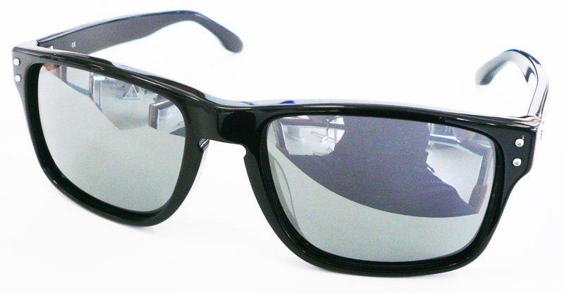 OAKLEY取扱店・数量完全限定ハンドメードアセテートLX COLLECTION発売開始!_c0003493_1052378.jpg