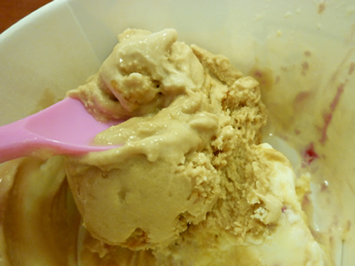 サーティワンアイスクリーム 池袋店_c0152767_2235743.jpg