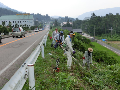 地域住民の手で地域の環境整備を実施!!_c0238069_11312063.jpg