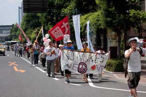 「岡山デモ~放射能汚染のない日々を希望する行進~」に参加しました。_d0155415_1364323.jpg