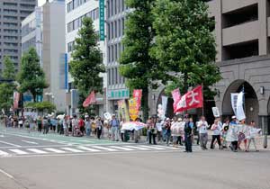 「岡山デモ~放射能汚染のない日々を希望する行進~」に参加しました。_d0155415_137515.jpg