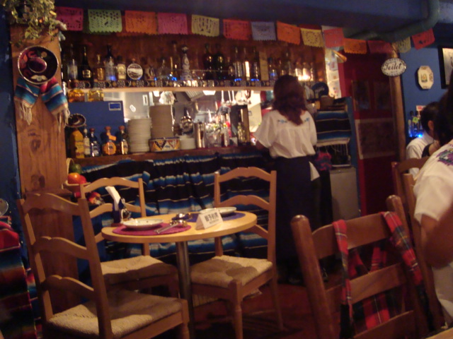 下北沢「メキシコ料理 テピート」へ行く。_f0232060_23251032.jpg