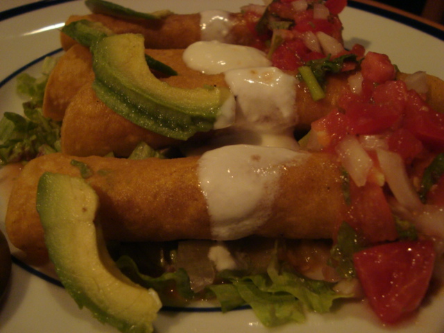 下北沢「メキシコ料理 テピート」へ行く。_f0232060_23405952.jpg