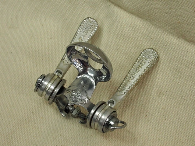 CAMPAGNOLO RECORD バンド式ダブルレバー : スポーツサイクル CAMPAGNOLO RECORD バンド式ダブルレバー : スポーツサイクル