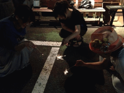 大人の線香花火 ご注文頂いてます。_a0251920_1282357.gif