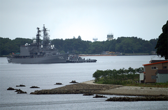 【後編】海上自衛隊掃海部隊「平成24年度機雷戦訓練・掃海特別訓練・潜水訓練」期間中の艦艇さんがた_e0150566_4234980.jpg