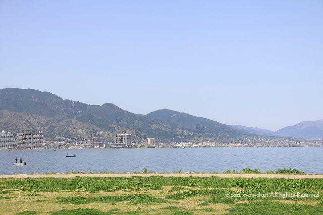 コロニー～目の前に琵琶湖湖畔が広がるカフェ in なぎさのテラス_c0244037_21204934.jpg