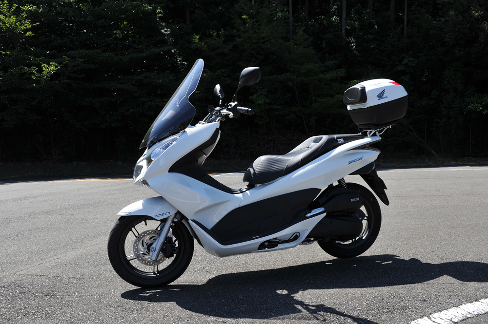 ＰＣＸ マフラーガーニッシュ装着録_a0042310_13363798.jpg