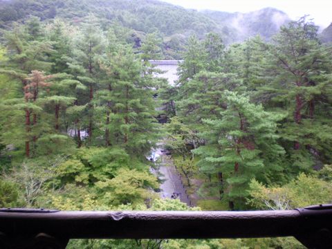 ふたたび古都に向かう1 (京都・銀閣寺/南禅寺)_b0005281_15574596.jpg