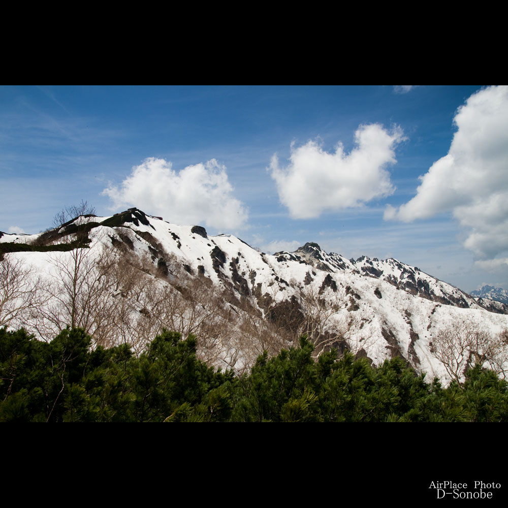 6月、残雪の燕岳から槍ヶ岳を見る！　その四_f0086721_22584111.jpg