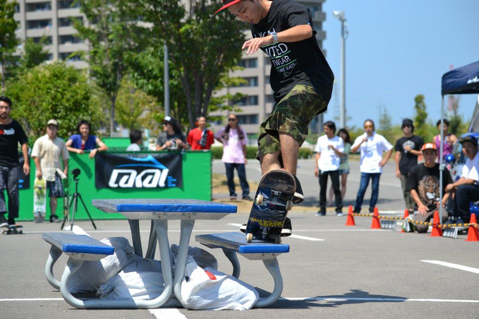 ＬＡＫＡＩ　ＴＯＰ　ＴＡＢＬＥ　ＴＡＲＥＮＴ報告！！！_e0196067_15323759.jpg