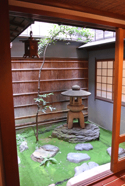 e0283899_105975.gif
