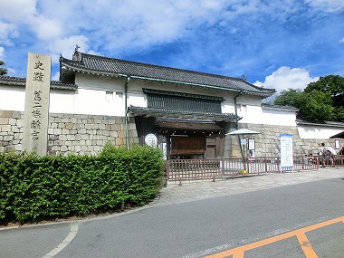 二条城(京都史跡めぐり 大江戸散歩)_c0187004_10244428.jpg