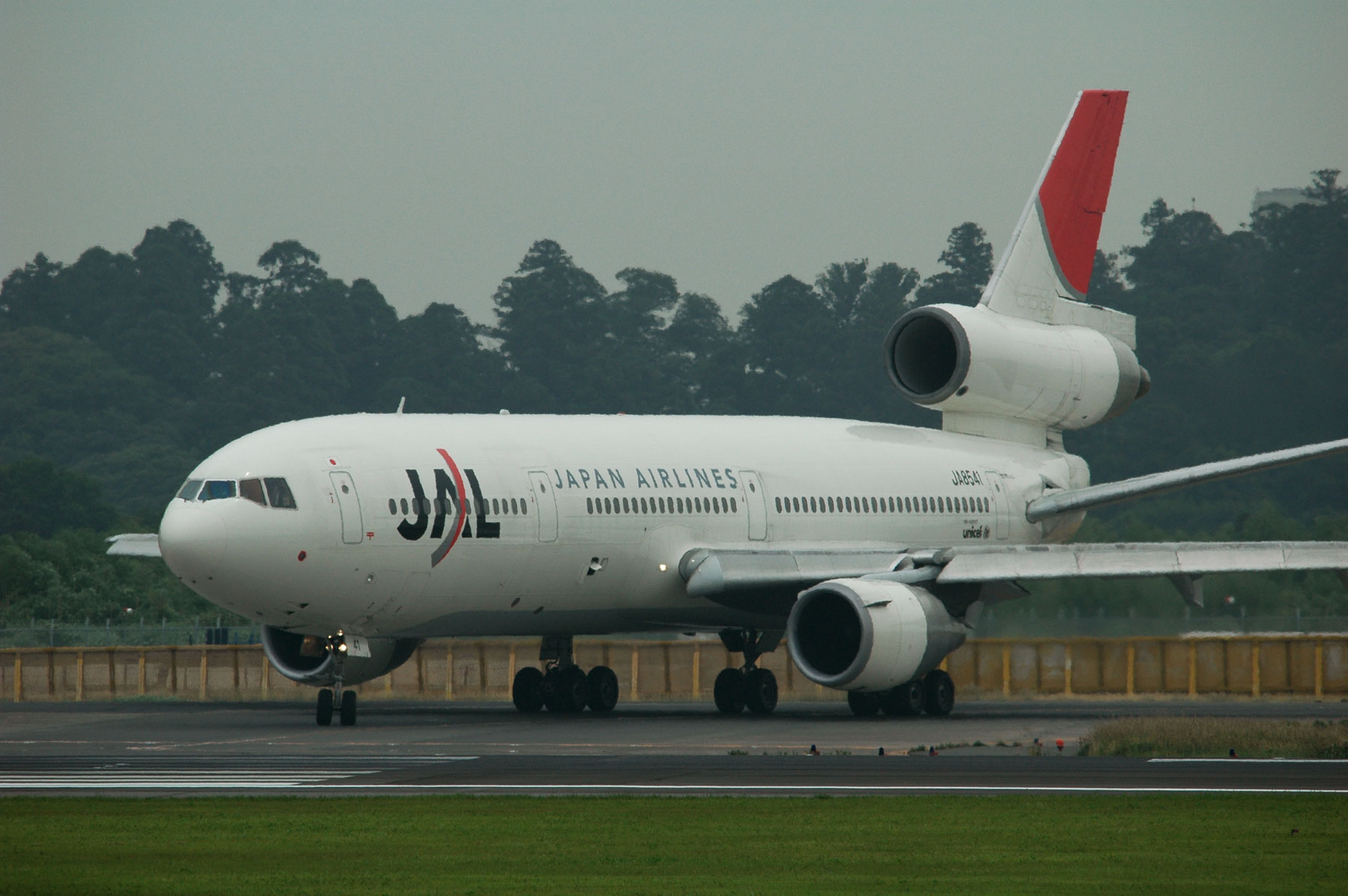 1024px-DC10-
