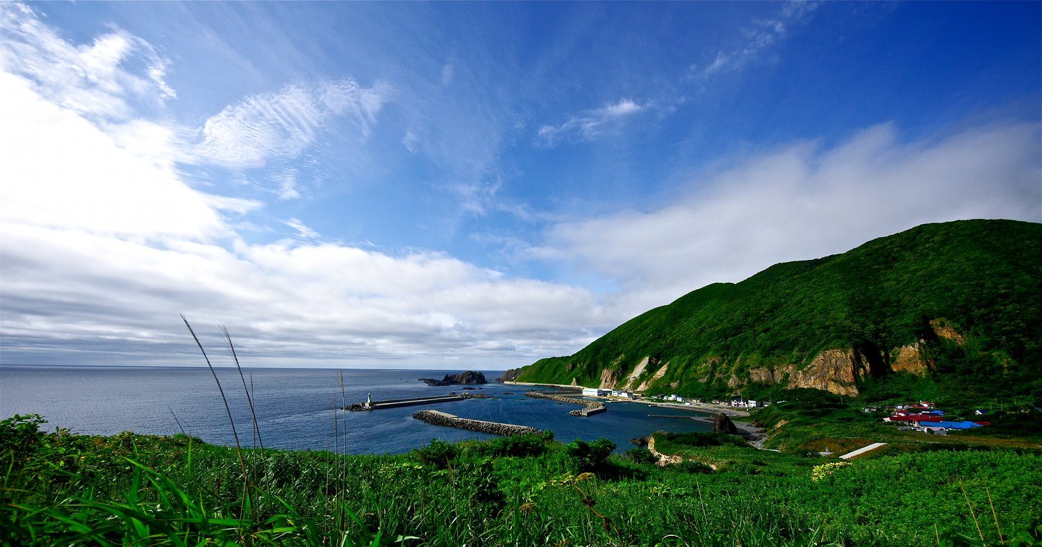 綺麗な雲と湾_e0142611_0585512.jpg