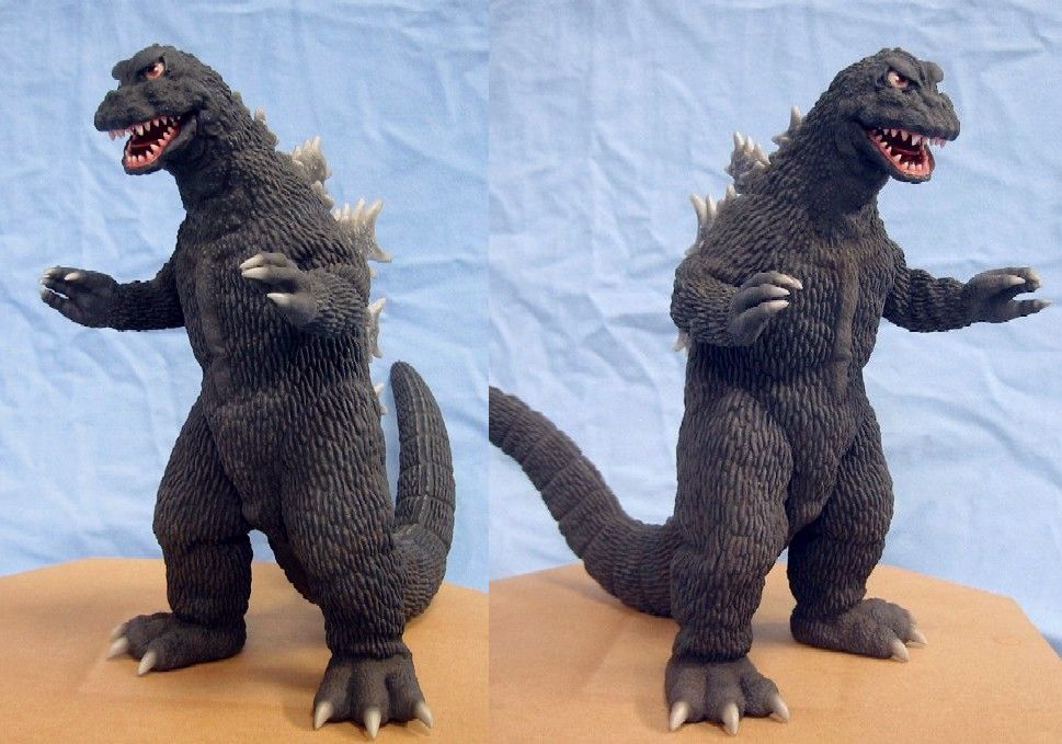 ゴジラだらけ