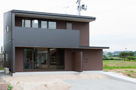『横塚の家』　完成写真_e0197748_14174499.jpg
