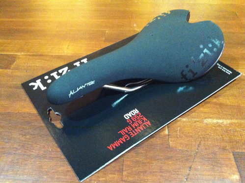 盆栽新着情報 8・7_e0154650_19164642.jpg