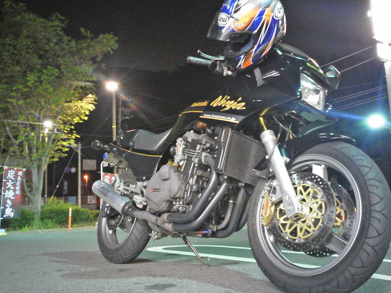 2号機 GPZ900Rニンジャ君　サヨナラする前にたっぷり夜走り・・・_f0174721_193964.jpg