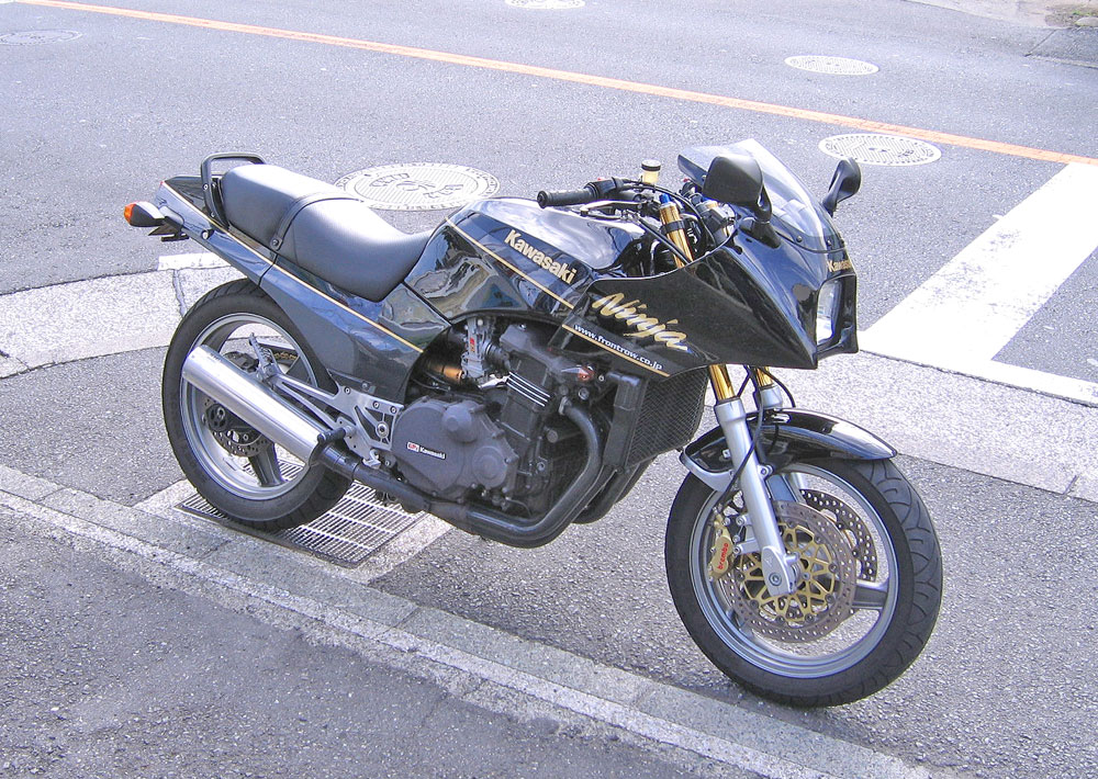 2号機 GPZ900Rニンジャ君　サヨナラする前にたっぷり夜走り・・・_f0174721_1943675.jpg