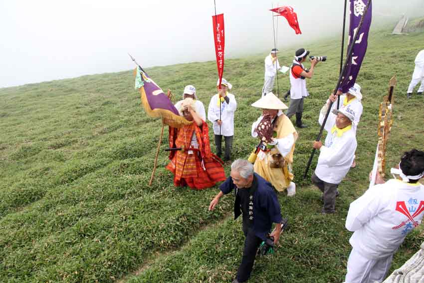 2012「剣山夏祭り」～劔山本宮劔神社例大祭～14♪「神輿渡御」♪_d0058941_19591520.jpg