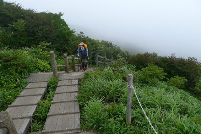 夏のくじゅうは大荒れナリ☆_e0151447_19422594.jpg